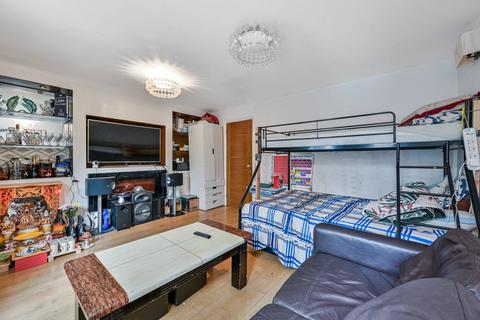 undefined, Alexandra Street, New Cross, London, SE14