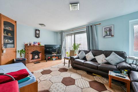 3 bedroom end of terrace house for sale, Woolwich Road, Charlton, London, SE7