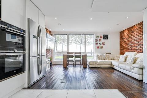 Beacon Point, Greenwich, London, SE10