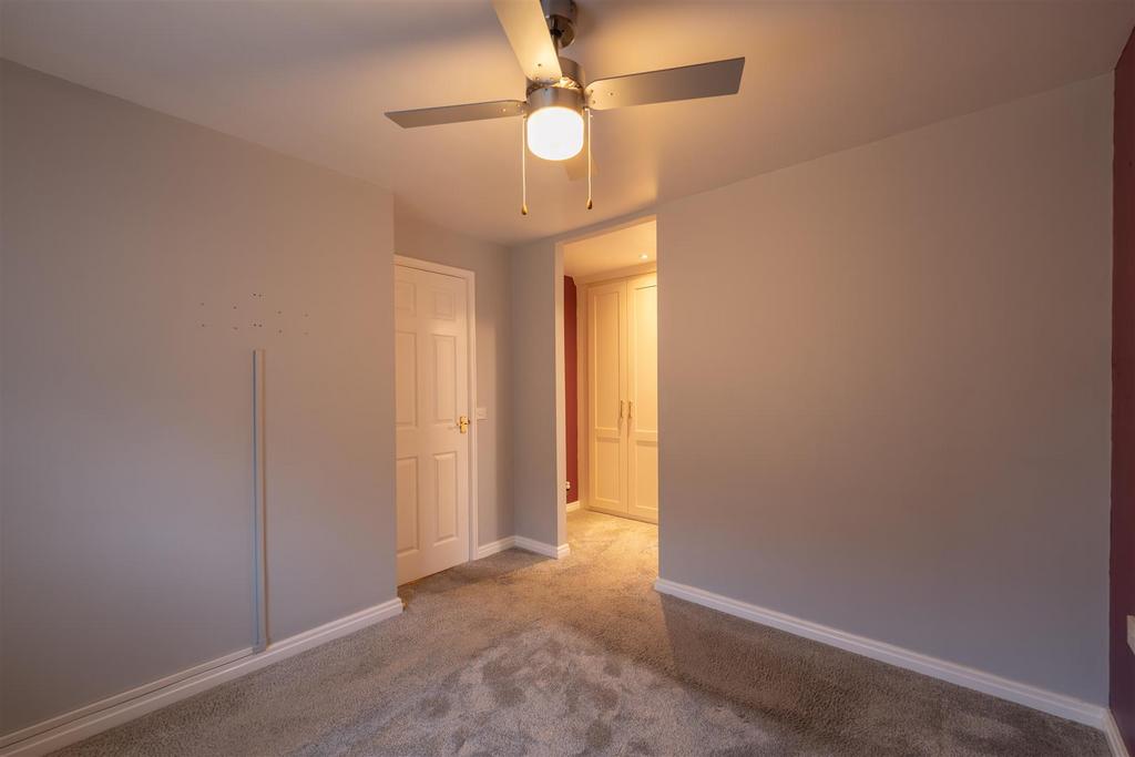 Master Bedroom 1.jpg