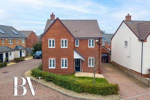 4 bedroom detached house for sale, Geston Place, Tewkesbury GL20