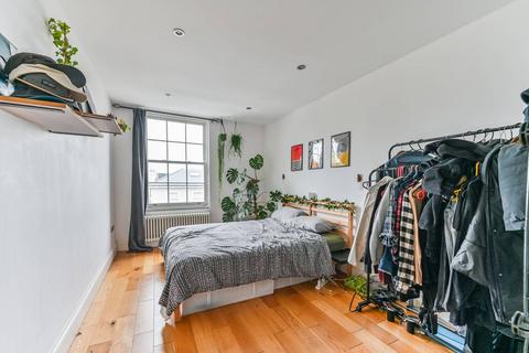 1 bedroom flat for sale, Church Road, Crystal Palace, London, SE19