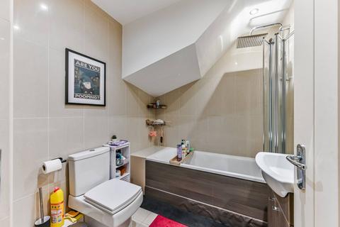 1 bedroom flat for sale, Church Road, Crystal Palace, London, SE19