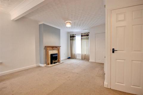 2 bedroom townhouse for sale, Moorhouse Road, Hull