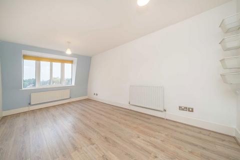 2 bedroom flat to rent, Market Place, Kingston Upon Thames KT1