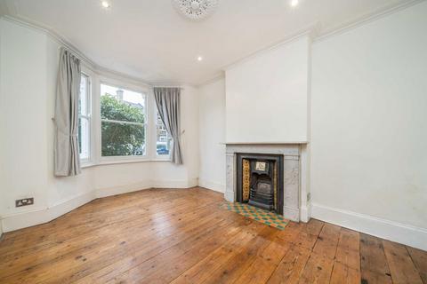 4 bedroom terraced house to rent, Clifton Road, Kingston Upon Thames KT2