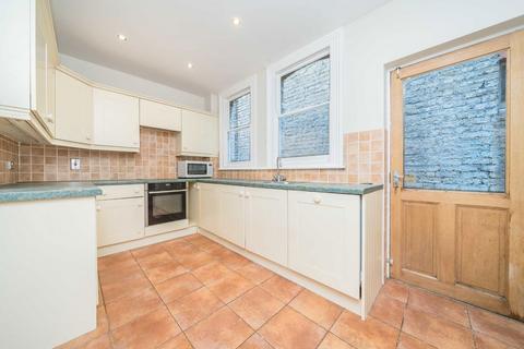 4 bedroom terraced house to rent, Clifton Road, Kingston Upon Thames KT2