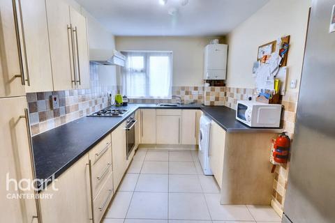 3 bedroom end of terrace house for sale, Kemsing Gardens, Canterbury