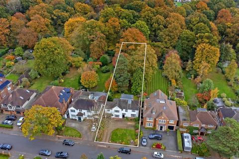 5 bedroom detached house for sale, Homewood Road, St. Albans