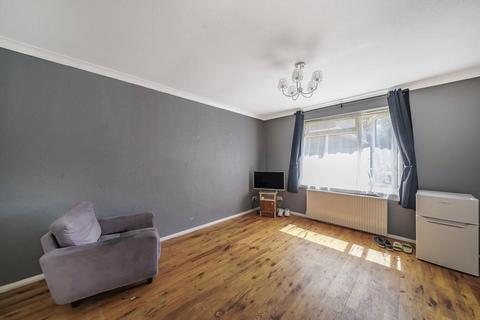 1 bedroom property for sale, Wickham Place, Fleet, GU52 6NG