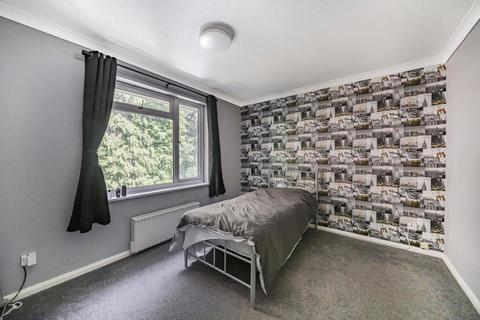 1 bedroom flat for sale, Wickham Place, Fleet, Hampshire, GU52 6NG