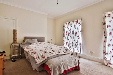 2 bedroom terraced house for sale, Washington Street, Hull, HU5 1PN