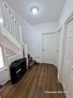 3 bedroom flat to rent, Westmorland Road, Harrow HA1