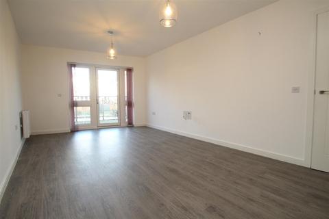 2 bedroom apartment to rent, Frogmore Road, Hemel Hempstead