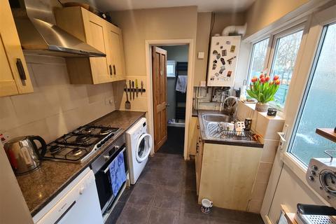 2 bedroom end of terrace house for sale, Highland Road, Aldershot