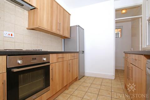 5 bedroom terraced house to rent, Leicester LE2