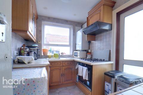 3 bedroom semi-detached house for sale, Preston Road Area