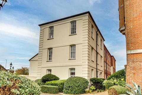 2 bedroom apartment for sale, Clocktower Drive, Southsea