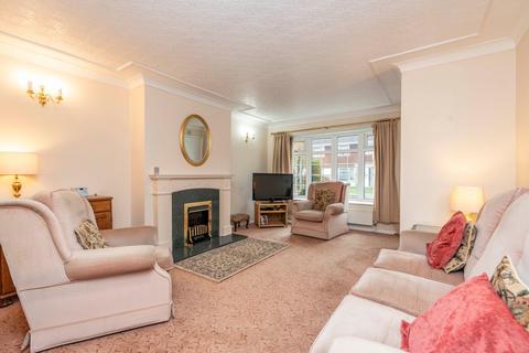 3 bedroom semi-detached house for sale, Manor Gardens, Boston, PE21