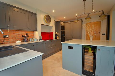 undefined, Avenue Road, Queniborough, Leicester