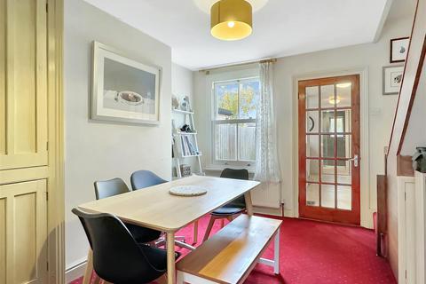 2 bedroom end of terrace house for sale, Saffron Road, Cambridge CB24