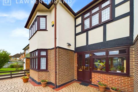 4 bedroom semi-detached house for sale, Hardy Avenue, Ruislip, HA4