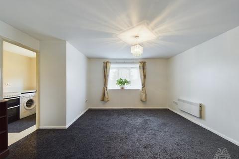 2 bedroom apartment to rent, Danbury Crescent, South Ockendon, Essex, RM15