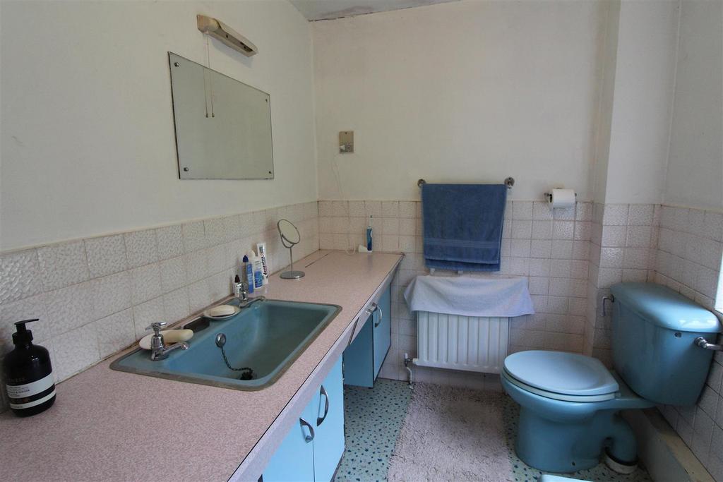 Bathroom/WC
