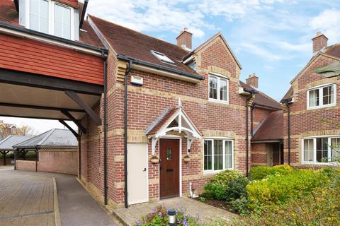 3 bedroom end of terrace house for sale, Fountain Square, Hayling Island PO11