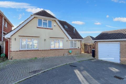 3 bedroom detached bungalow for sale, Ensbury Park