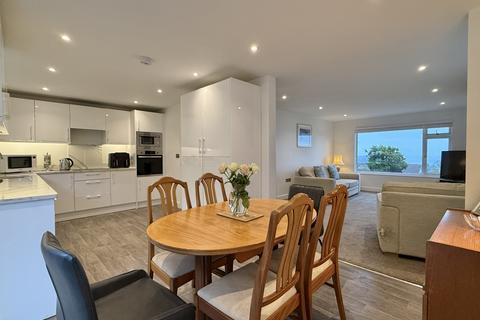 95 Broadley Drive, Torquay, TQ2 6UT