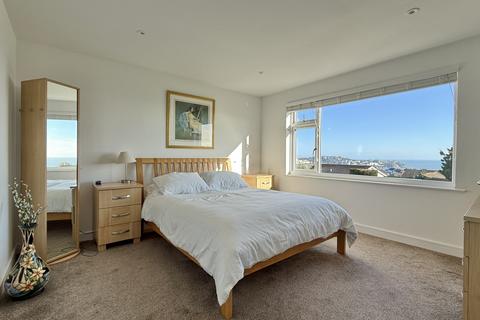 95 Broadley Drive, Torquay, TQ2 6UT