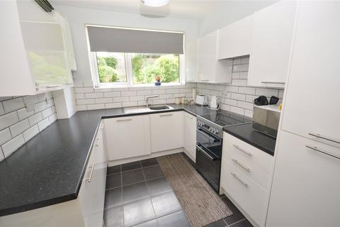 2 bedroom apartment for sale, 14 Woodlands Court, Otley Road, Leeds, West Yorkshire