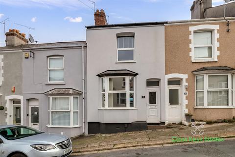 3 bedroom terraced house to rent, Glenmore Avenue, Plymouth PL2