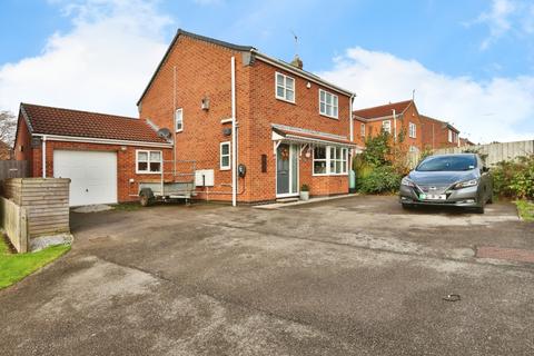 3 bedroom detached house for sale, Fieldside Close, Thorngumbald, Hull, East Riding of Yorkshire, HU12 9GE