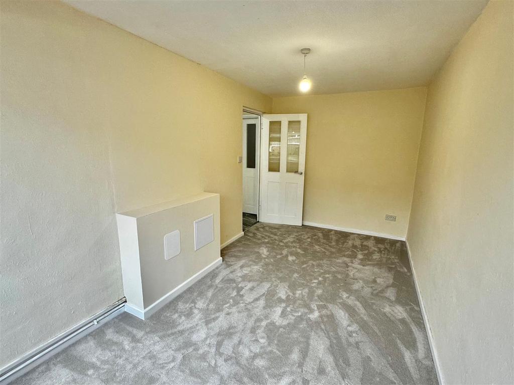 Front living room 3.jpg