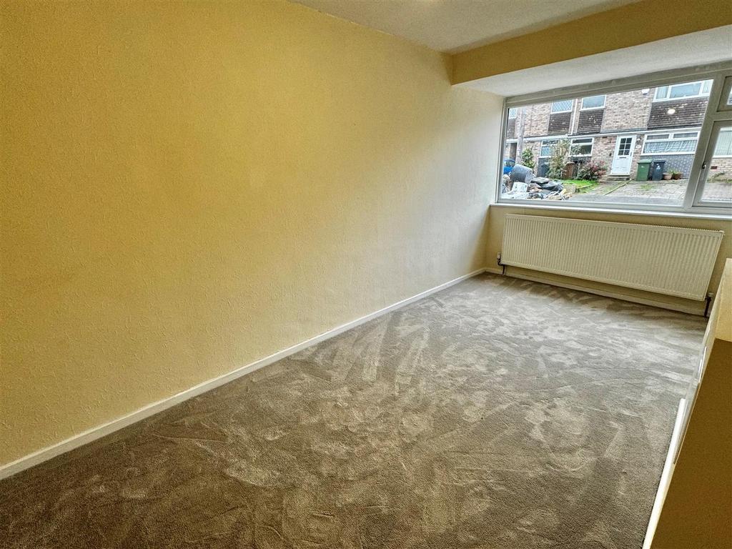 First livingroom.jpg