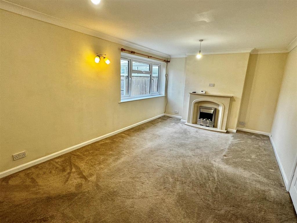 Main livingroom.jpg