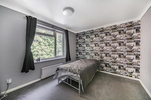 1 bedroom flat for sale, Fleet,  Hampshire,  GU52