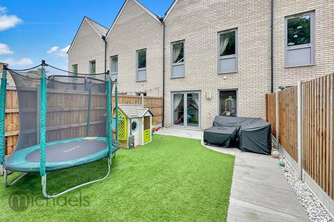 4 Camlet Way, Colchester, CO2 7NS