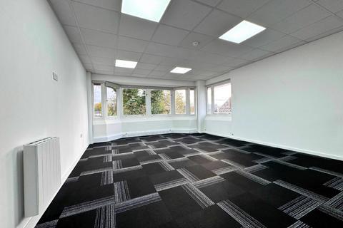 Office to rent, High Street, Billericay, CM12 9DF