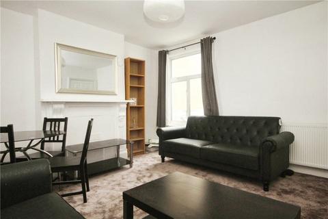 4 bedroom apartment to rent, Carminia Road, London, SW17