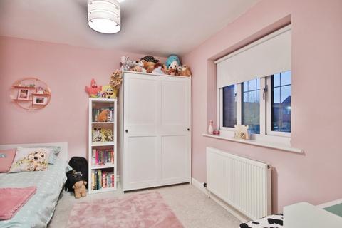 12 Hedgerow Close, Barrow-upon-humber, DN19 7TE