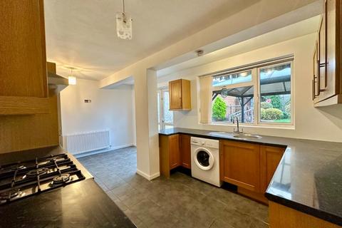 5 Grasscroft, Northampton, NN2 8QH