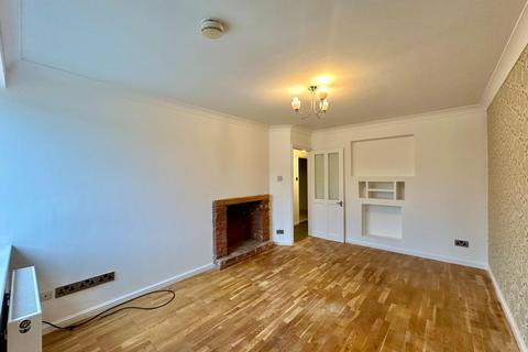 5 Grasscroft, Northampton, NN2 8QH