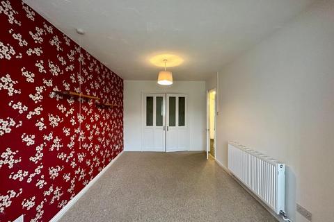 5 Grasscroft, Northampton, NN2 8QH