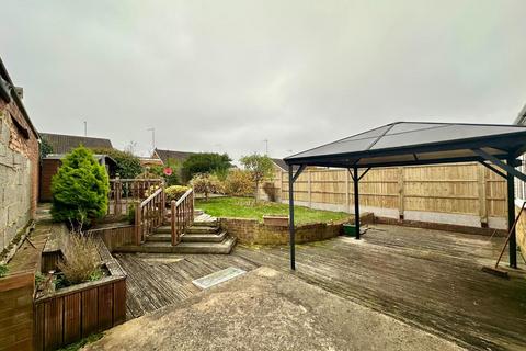 5 Grasscroft, Northampton, NN2 8QH