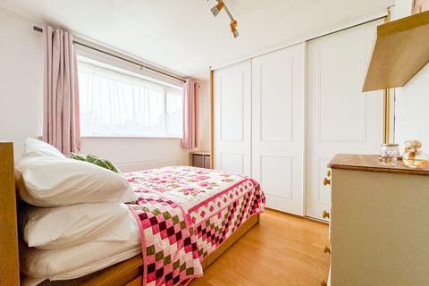 75 Falcon Drive, Patchway, Bristol, BS34 5RA