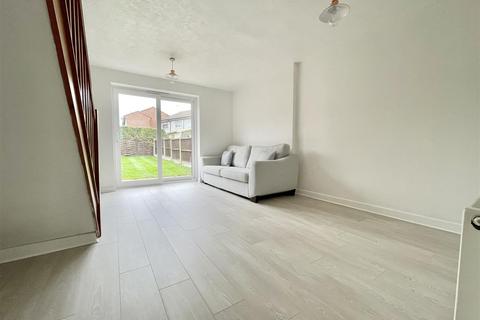 2 bedroom terraced house for sale, Forryans Close, Wigston LE18