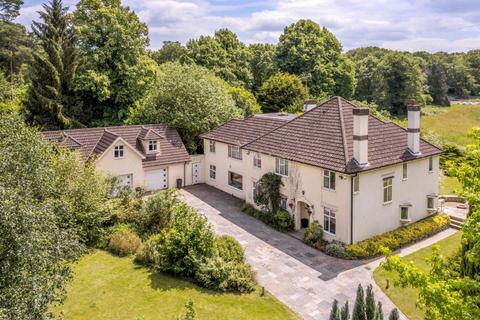 6 bedroom detached house to rent, Wildernesse Avenue, Sevenoaks  TN15 0ED